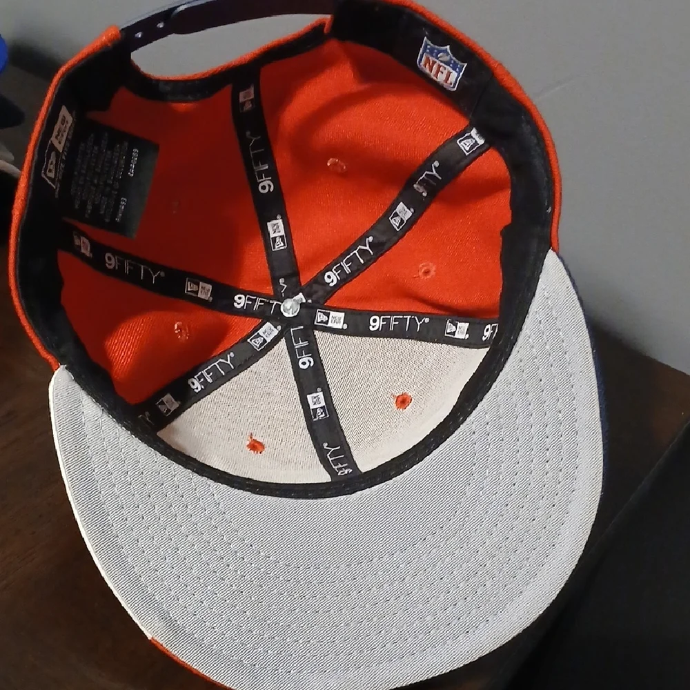 New Era Red and Blue Hat - Picture 6 of 6